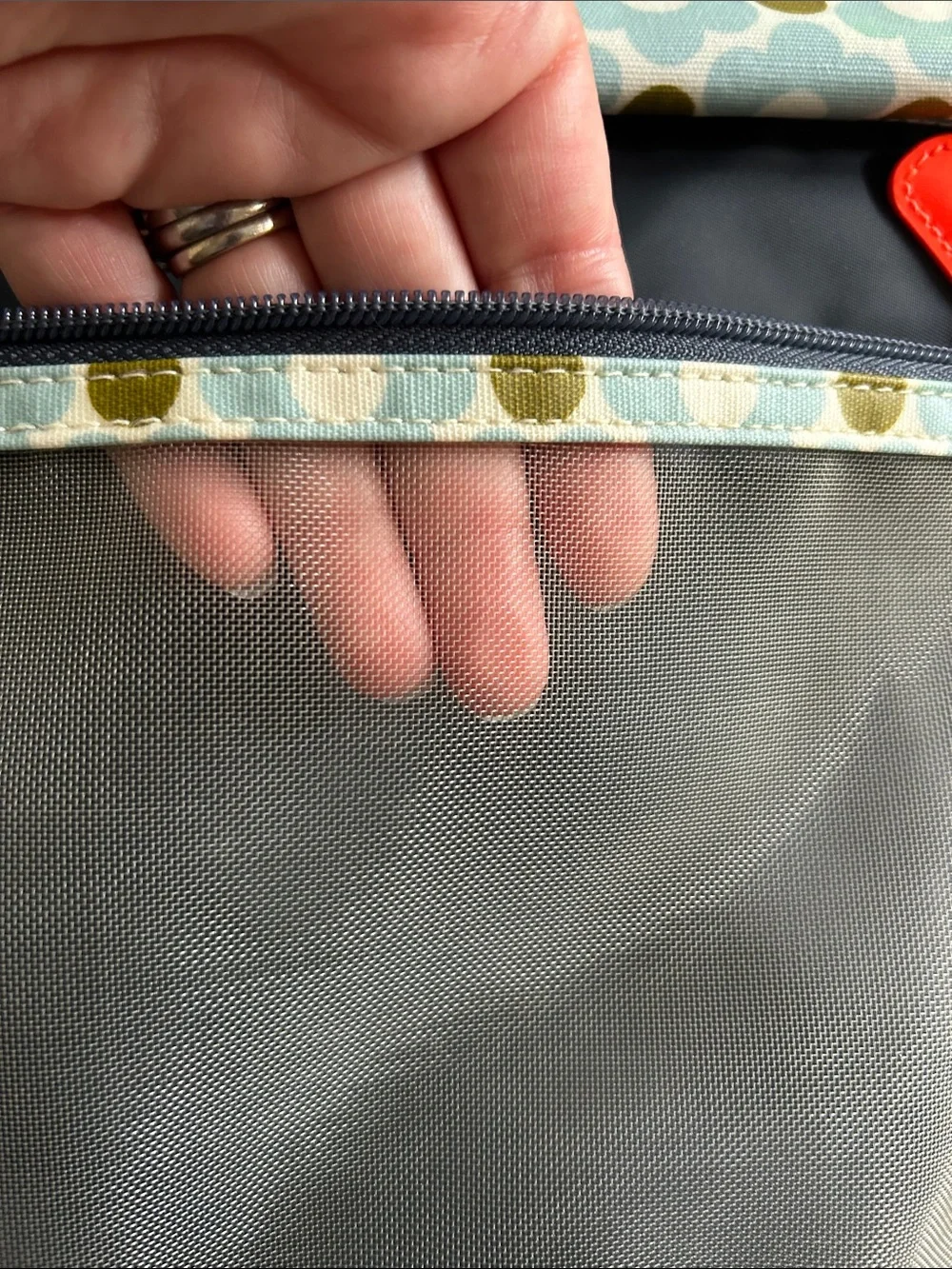 NWOT Orla Kiely cosmetics travel bag